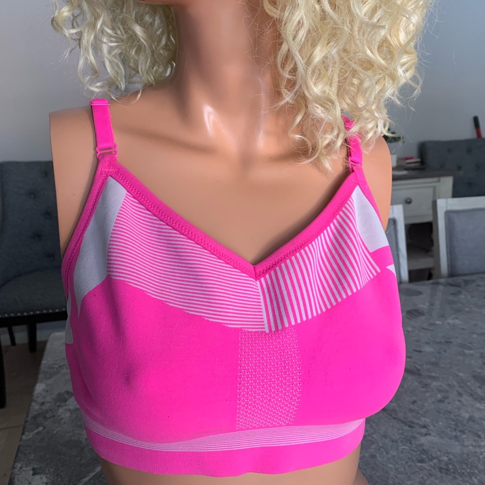 Women's Nike Pink Strappy Sports Bra size L - Picture 3 of 7